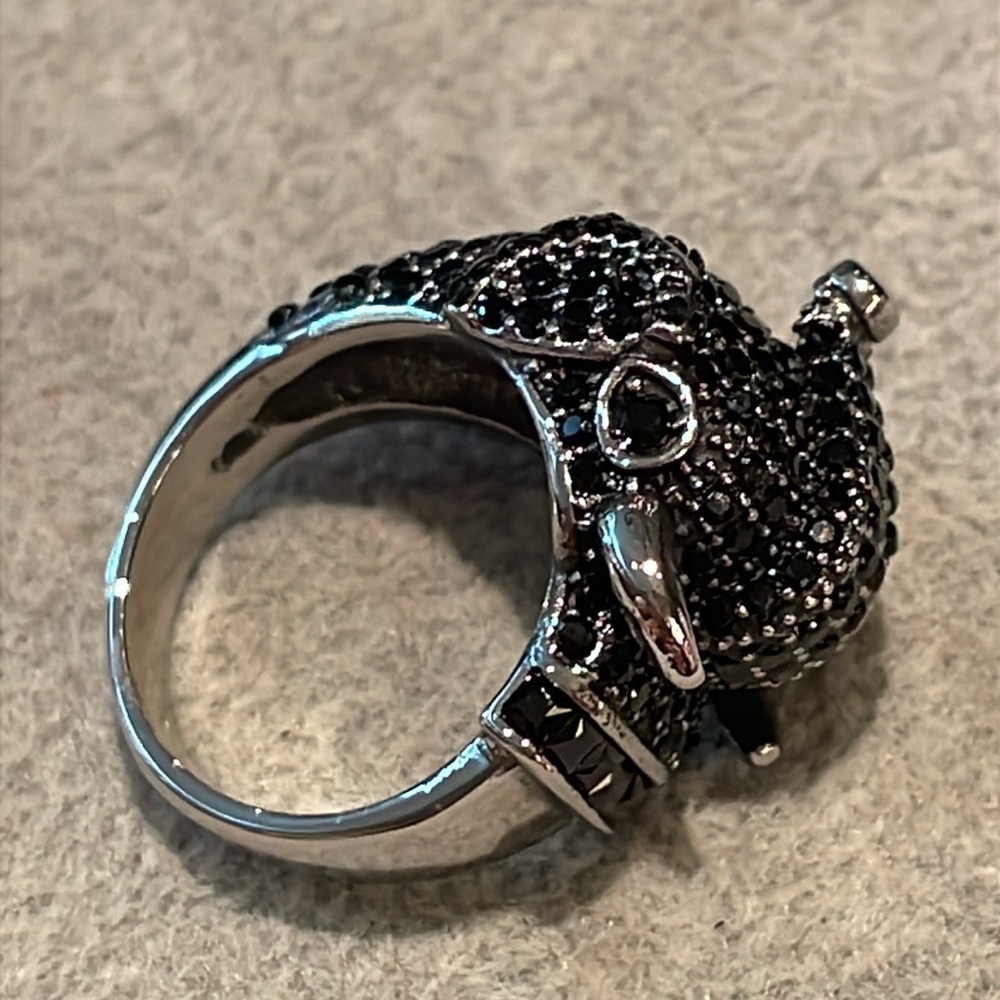 Elephant Statement Ring Black Thai Spinel Size 7 NWOTS